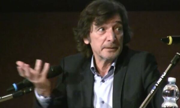 La conferenza stampa di Claudio Cecchetto per la presentazione del suo libro “IN DIRETTA”